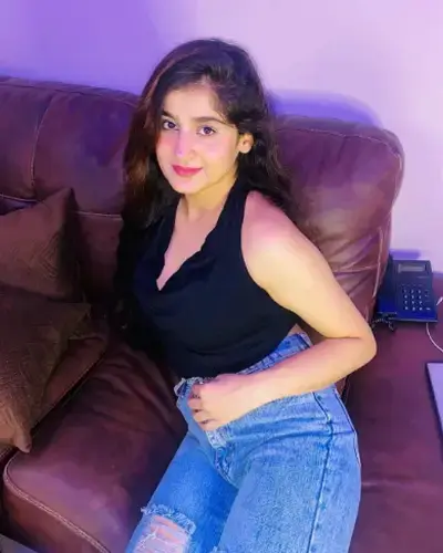 Call Girls Gandhinagar Cash On Delivery