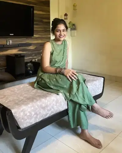 Call Girls Gandhinagar Cash On Delivery